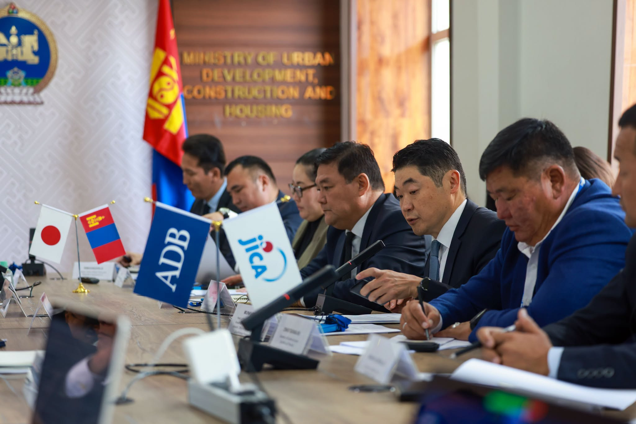 “Cумын төвийн дэд бүтцийг бэхжүүлэх, ногоон хөгжлийг дэмжих” төслийн явц, үр дүнг хэлэлцлээ